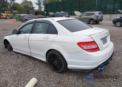 2009 Mercedes-Benz C 300 Sport 4Matic из США, поврежденный, VIN WDDGF81X39R080982